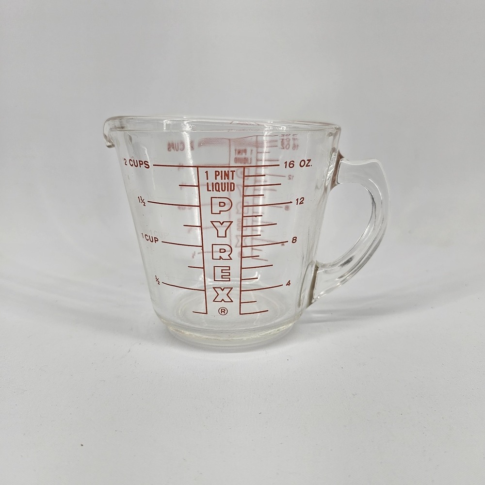 Vintage PYREX 516 Glass Measuring Cup Red Lettering Closed D-Handle 2 Cup/1 Pint